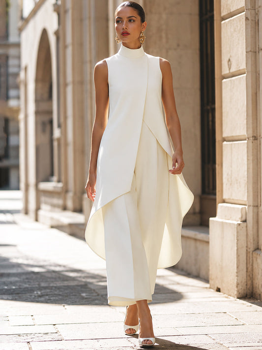Martina in White