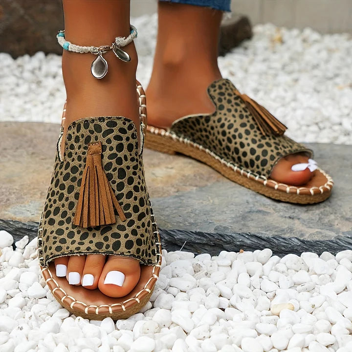 Women's Contoured Footbed Adjustable Strap Sandals