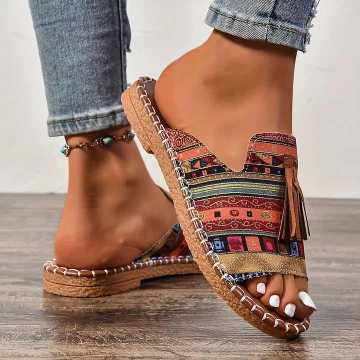 Women's Contoured Footbed Adjustable Strap Sandals