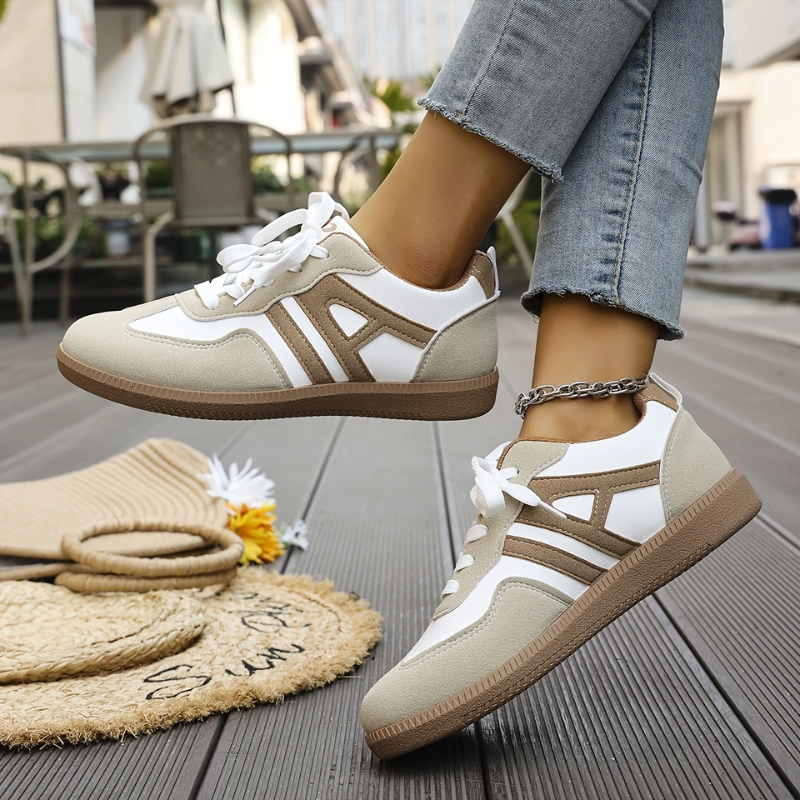 Laurel | Supportive Wide-Toe Sneakers