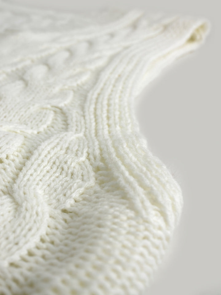 Lillian | Cable-Knit V-Neck Sweater Vest