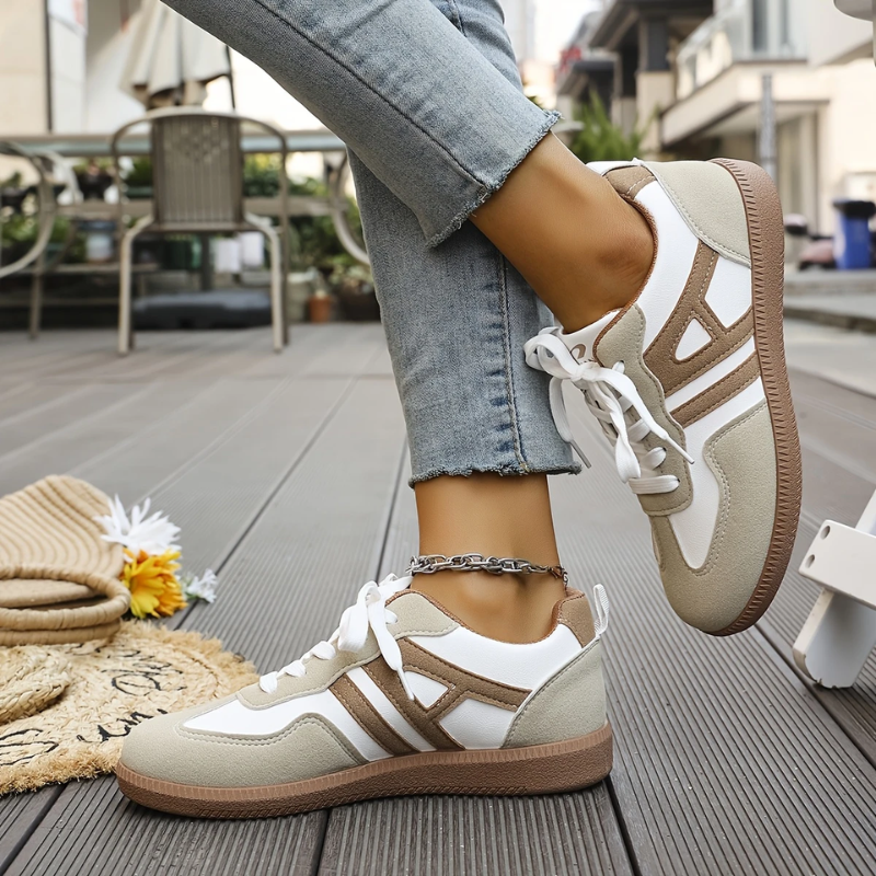 Laurel | Supportive Wide-Toe Sneakers