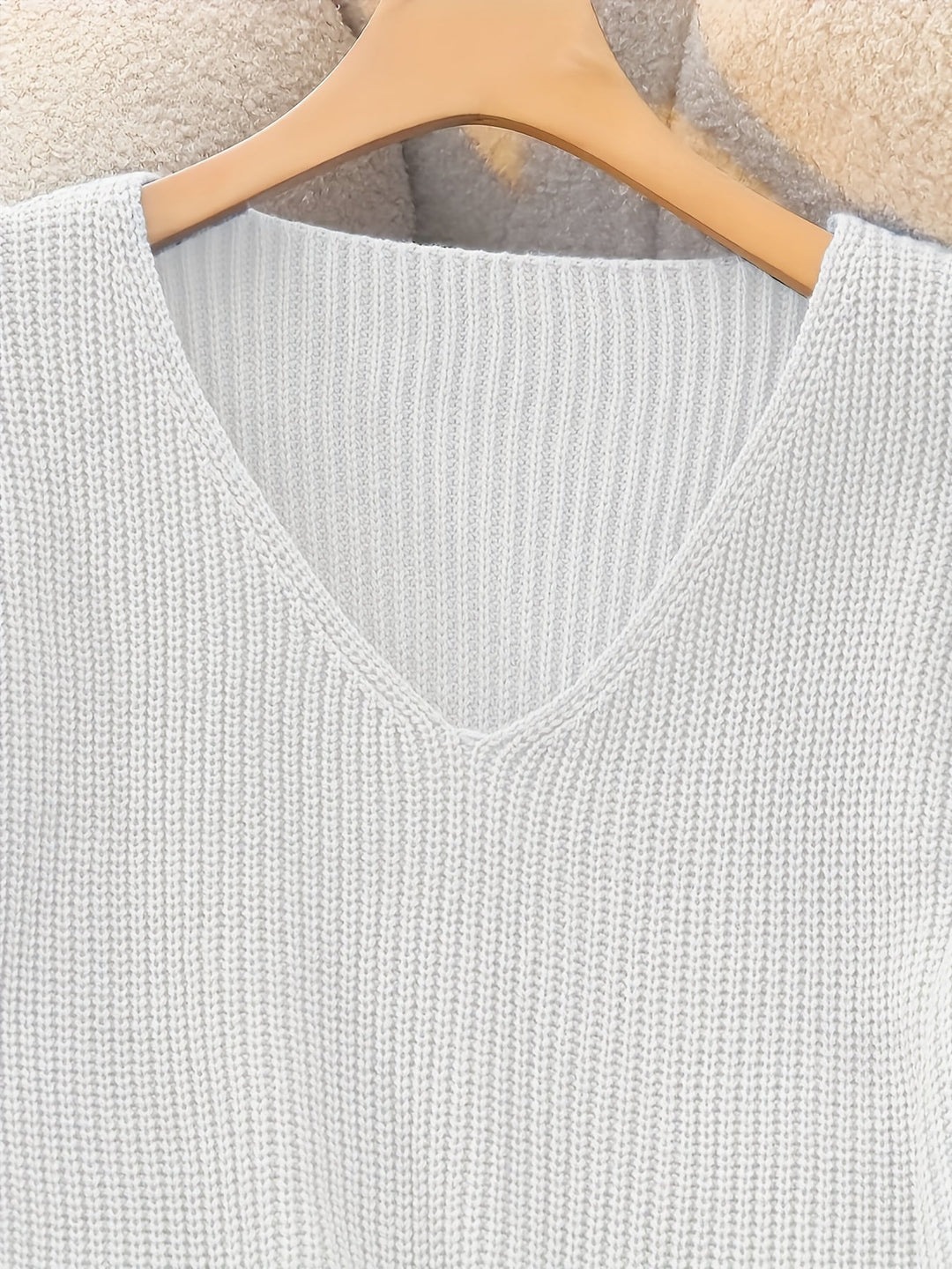 Cindy | Ribbed V-Neck Sweater