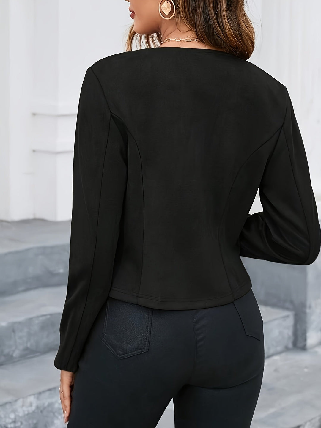 Tara | Refined Cropped Jacket
