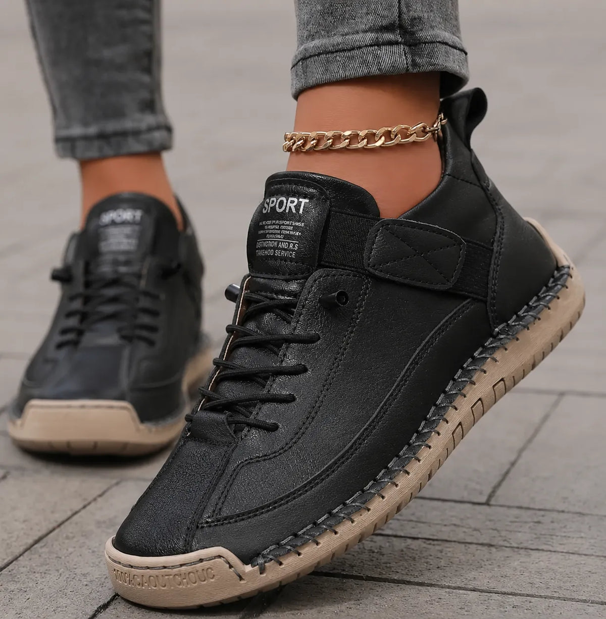 Mia in Black-Beige
