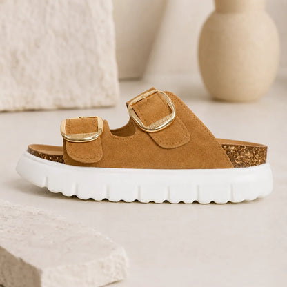Serena in Chestnut-Platform