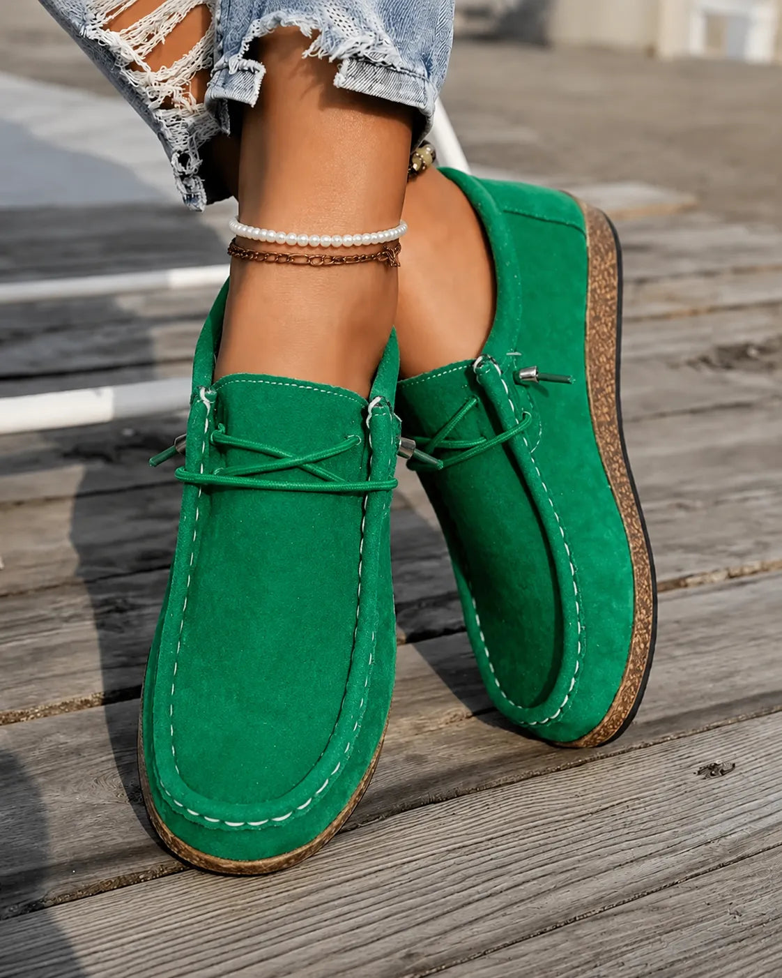 Amelia in Emerald