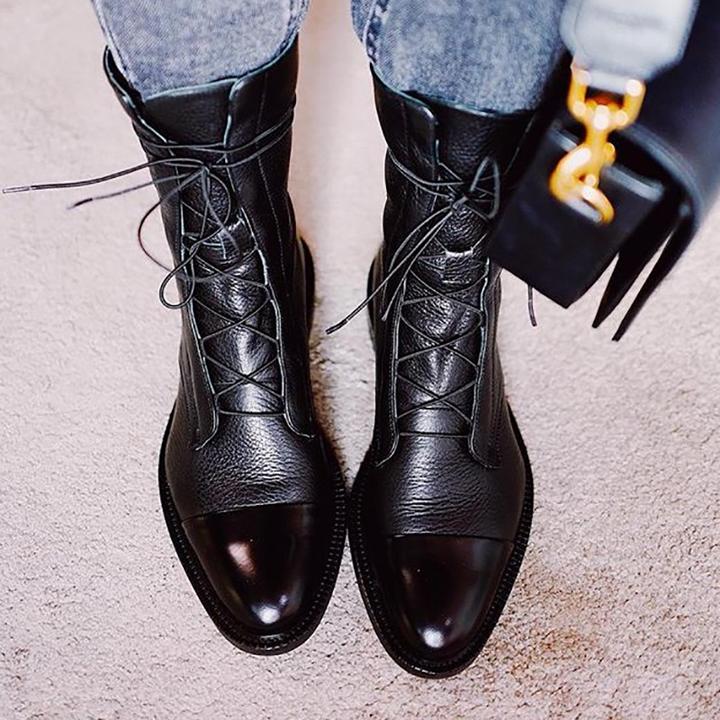 Lynda | Elegant Lace-Up Ankle Boots