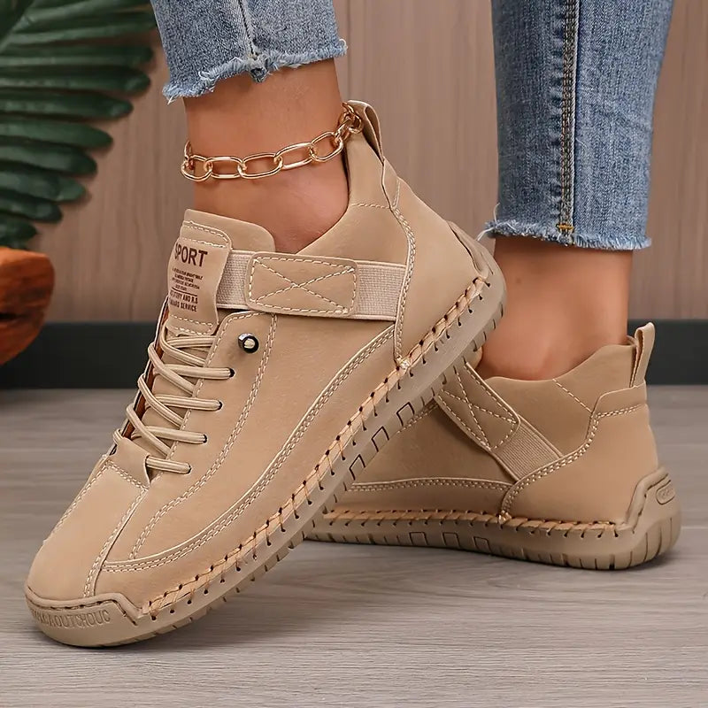 Mia in Khaki