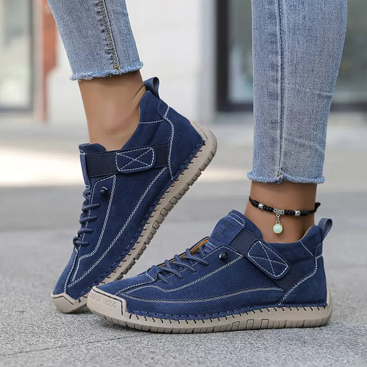 Mia in Blue