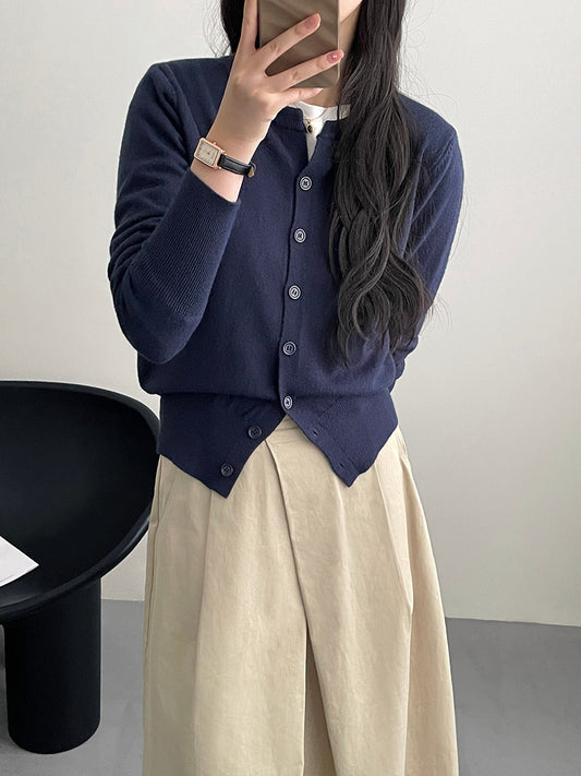 Women's Soft V-Neck Cropped Cardigan
