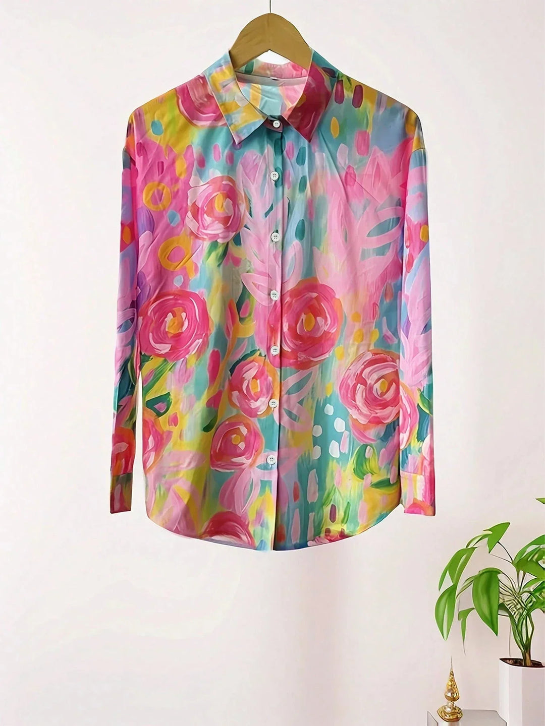 Hanna | Colorful Blouse with Playful Print