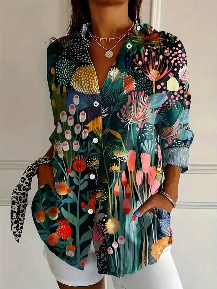 Hanna | Colorful Blouse with Playful Print