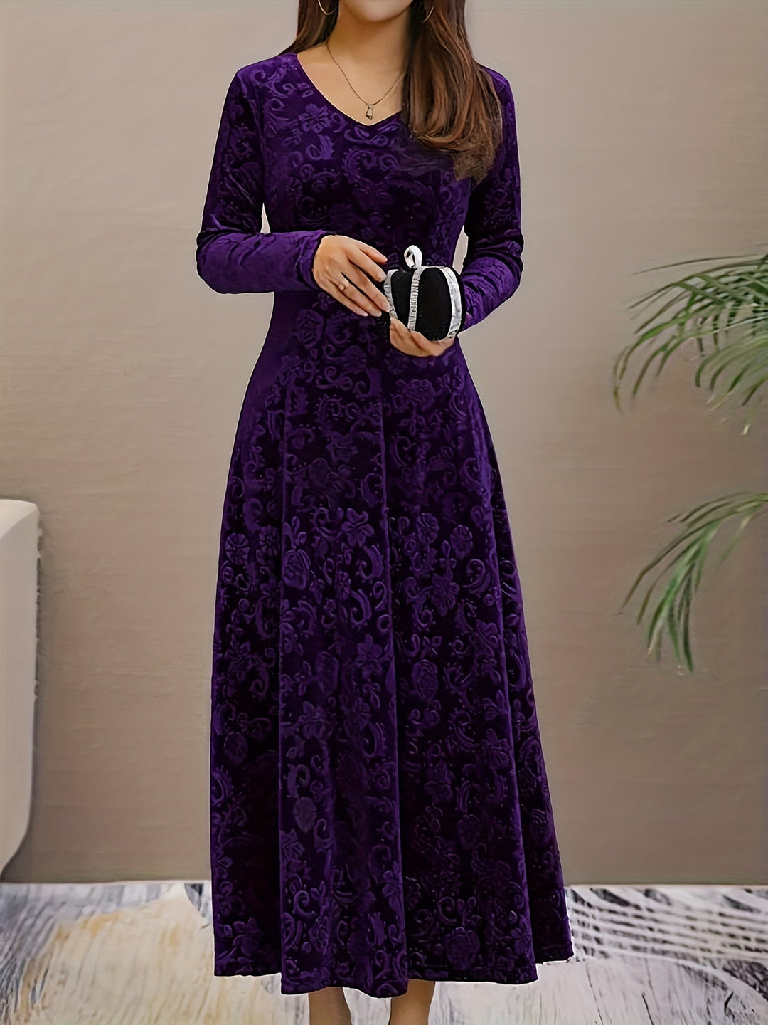 Christy | Elegant Long-Sleeve Midi Dress