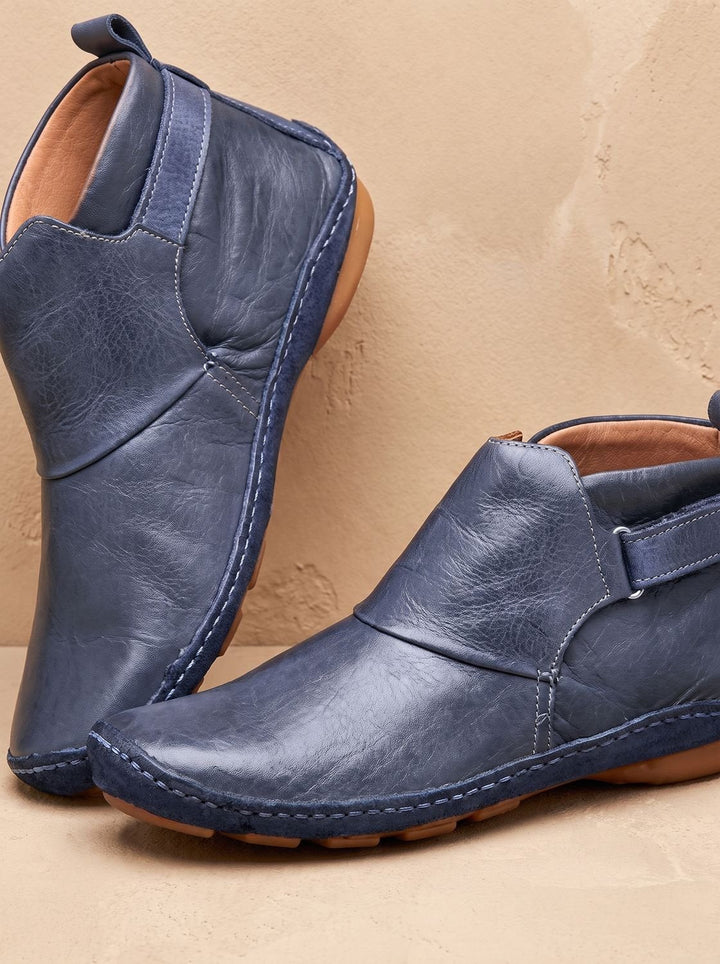 Lena | Women&